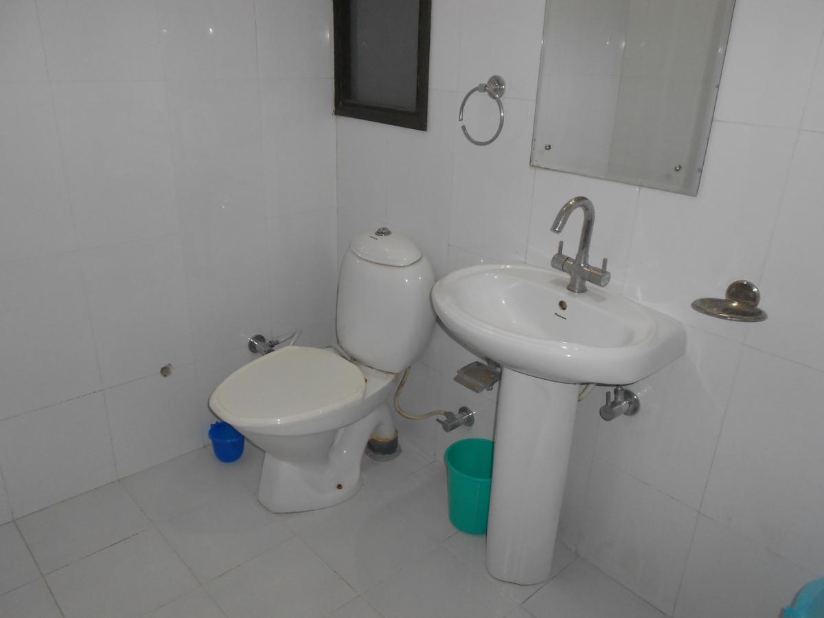 Hotel Lavanya Haridvár Kültér fotó